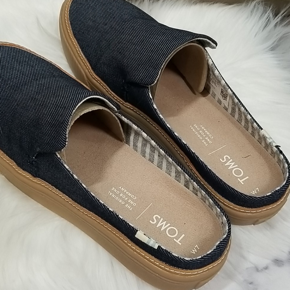 TOMS Sunrise Navy Denim Mule Sneaker - Picture 10 of 12